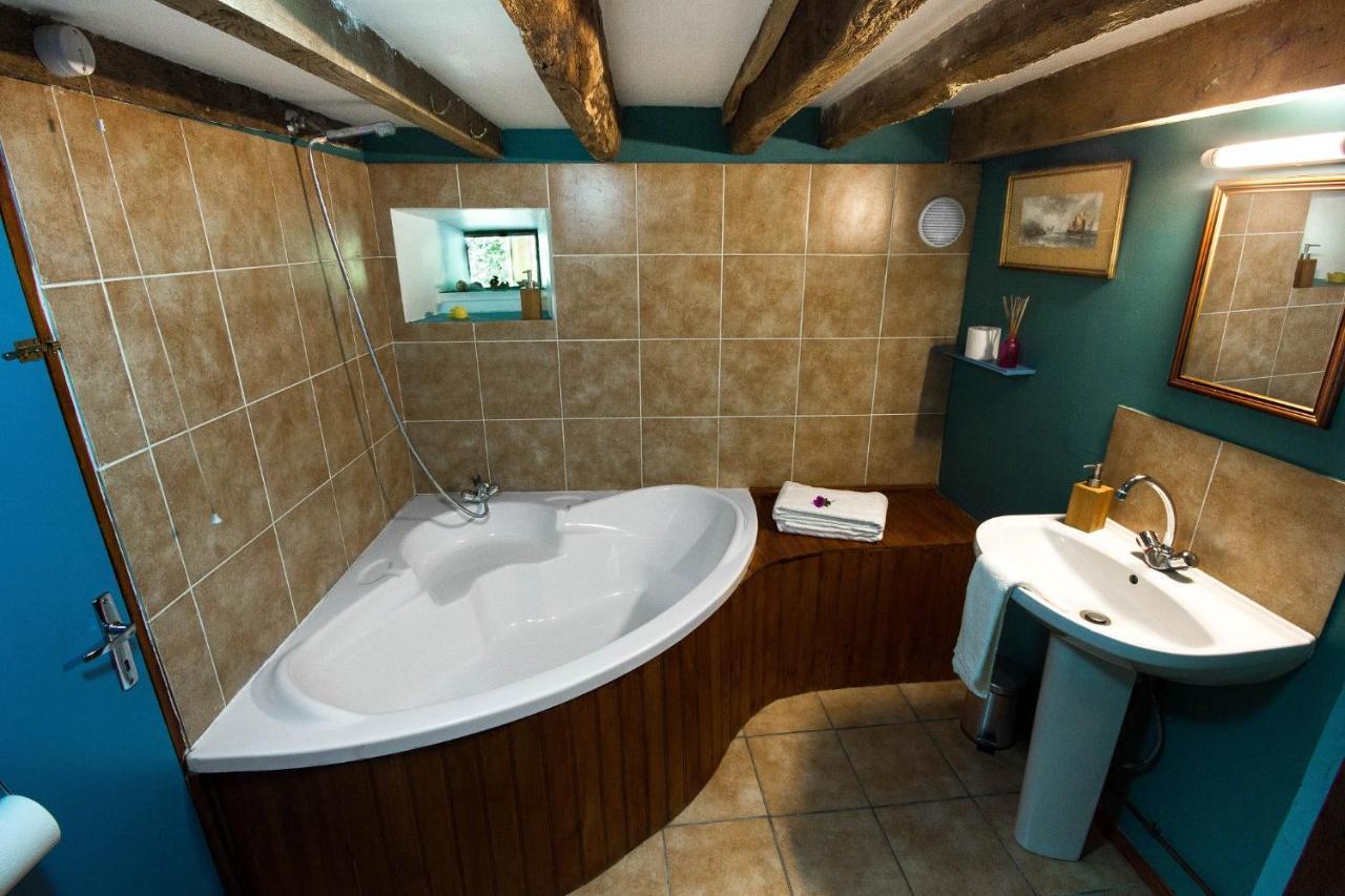 Les Quatre Siecles Bed and Breakfast Herce Εξωτερικό φωτογραφία
